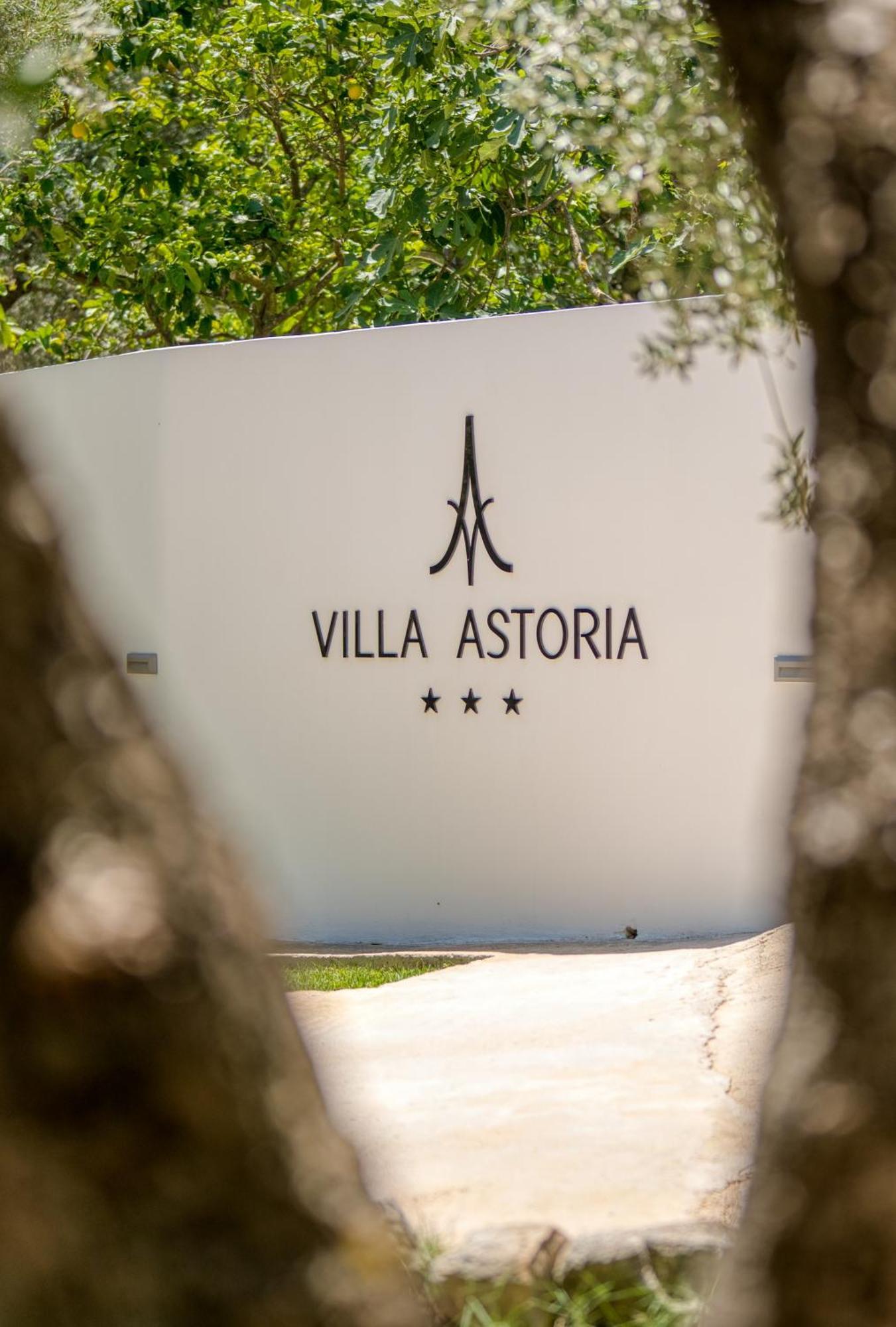 Villa Astoria Keri 外观 照片